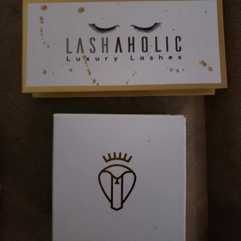 Lash bundle
